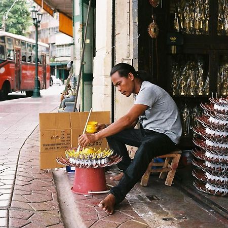 Mojo Old Town Phranakorn Hotel Bangkok Exterior photo