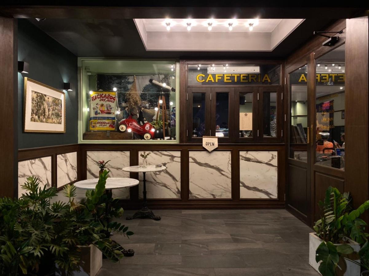 Mojo Old Town Phranakorn Hotel Bangkok Exterior photo